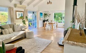 Tairua Tides - Relaxed Coastal Retreat